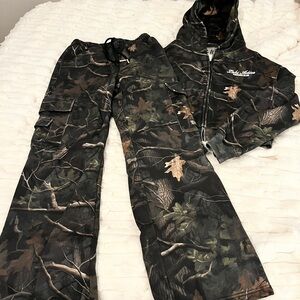 Women's Camouflage Wide Leg Cargo Pants and cropped hoodie- Black/Green Camo